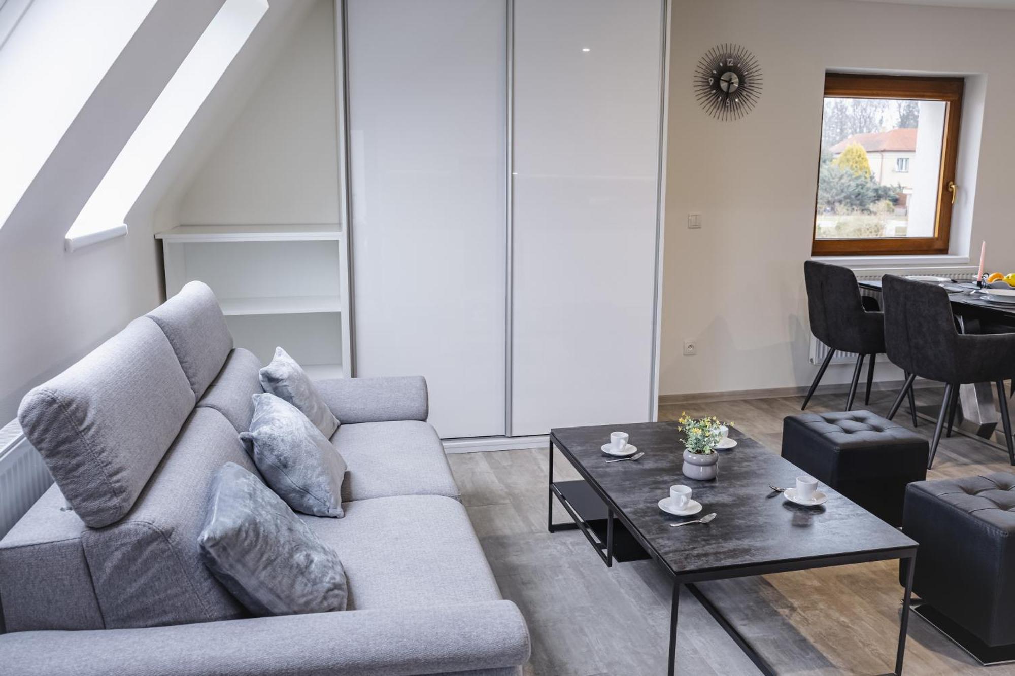 Apartament Rezidence Petra Voka Trzeboń Zewnętrze zdjęcie