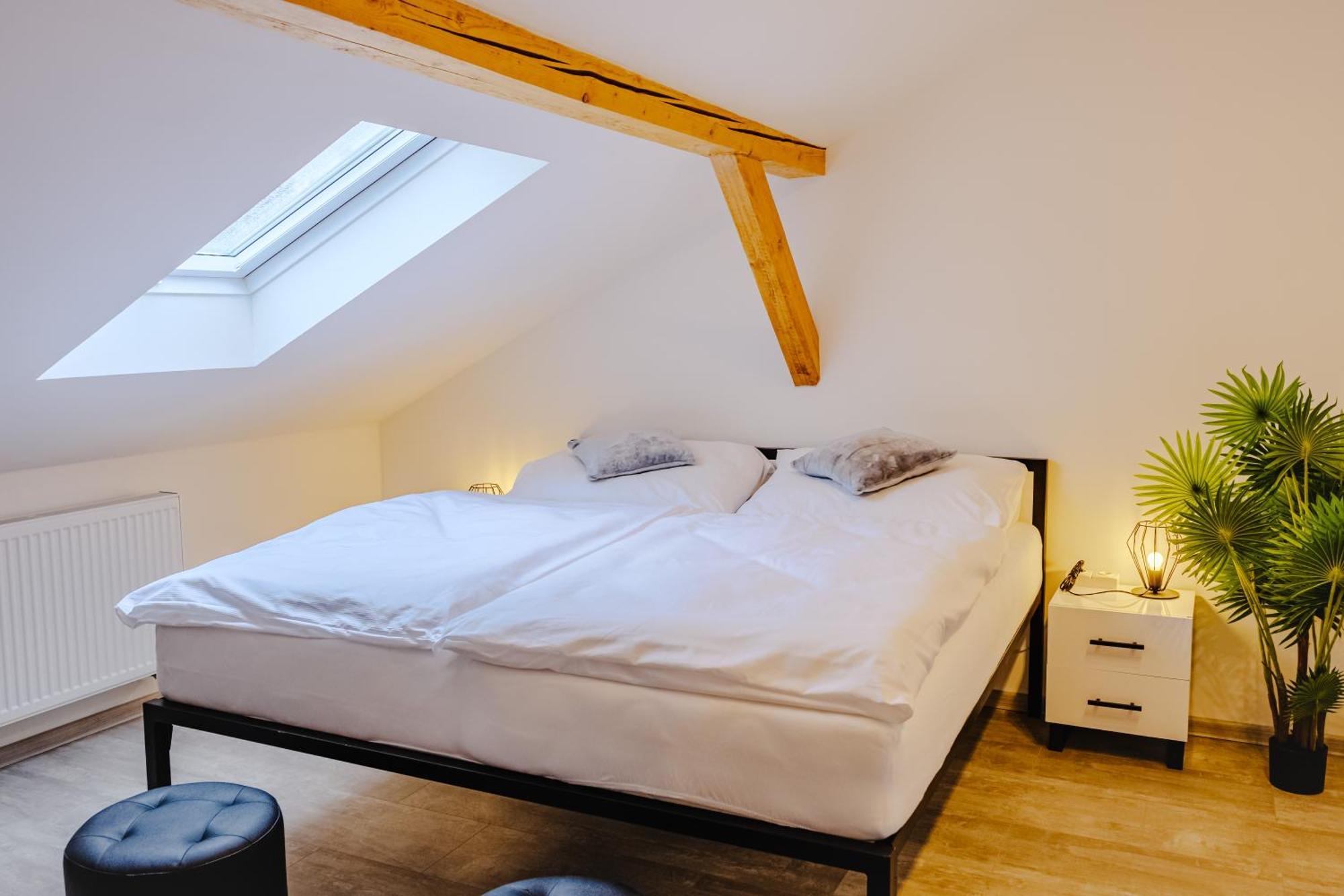 Apartament Rezidence Petra Voka Trzeboń Zewnętrze zdjęcie